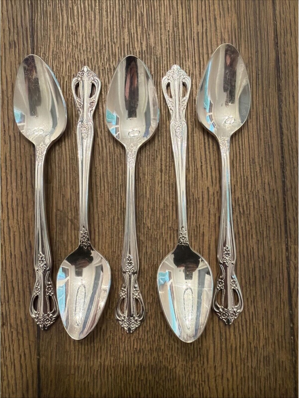 Ornate Stainless 5 Teaspoons Ornate Tulip Scroll Flatware Set